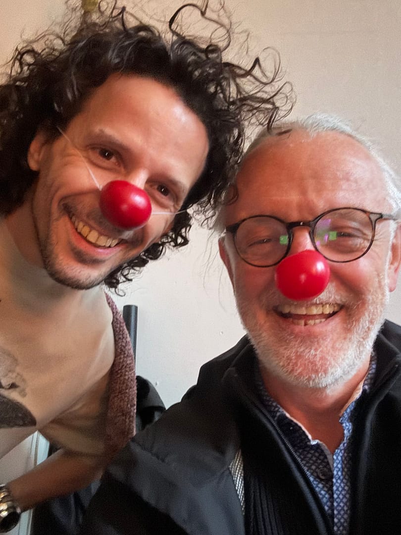 Gemeinschaft wagen: Lernreisen mit COMMUNITY CLOWNS